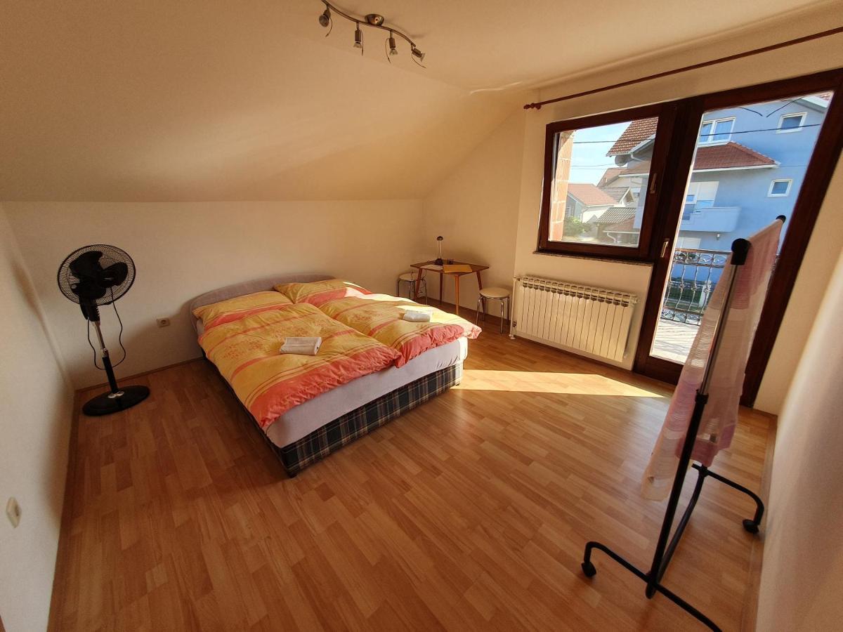 House Antea Apartment Lucko Екстериор снимка