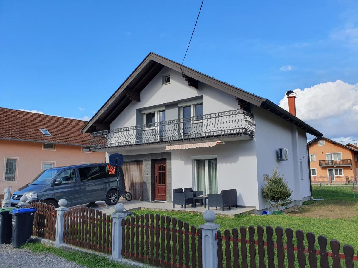House Antea Apartment Lucko Екстериор снимка